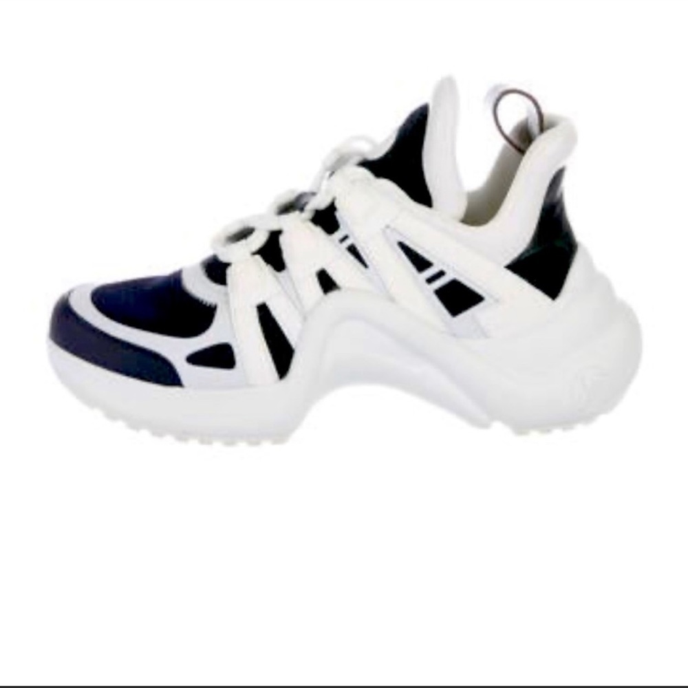 Louis Vuitton Archlight sneakers size 8